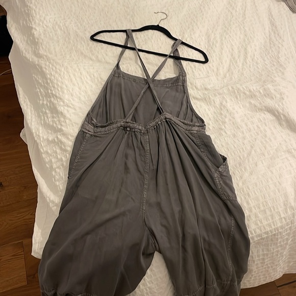 Jumpsuit - Picture 4 of 4